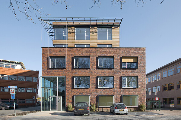 
                              Mixed-use building Culemborg - Jan Bochmann Architecten
              